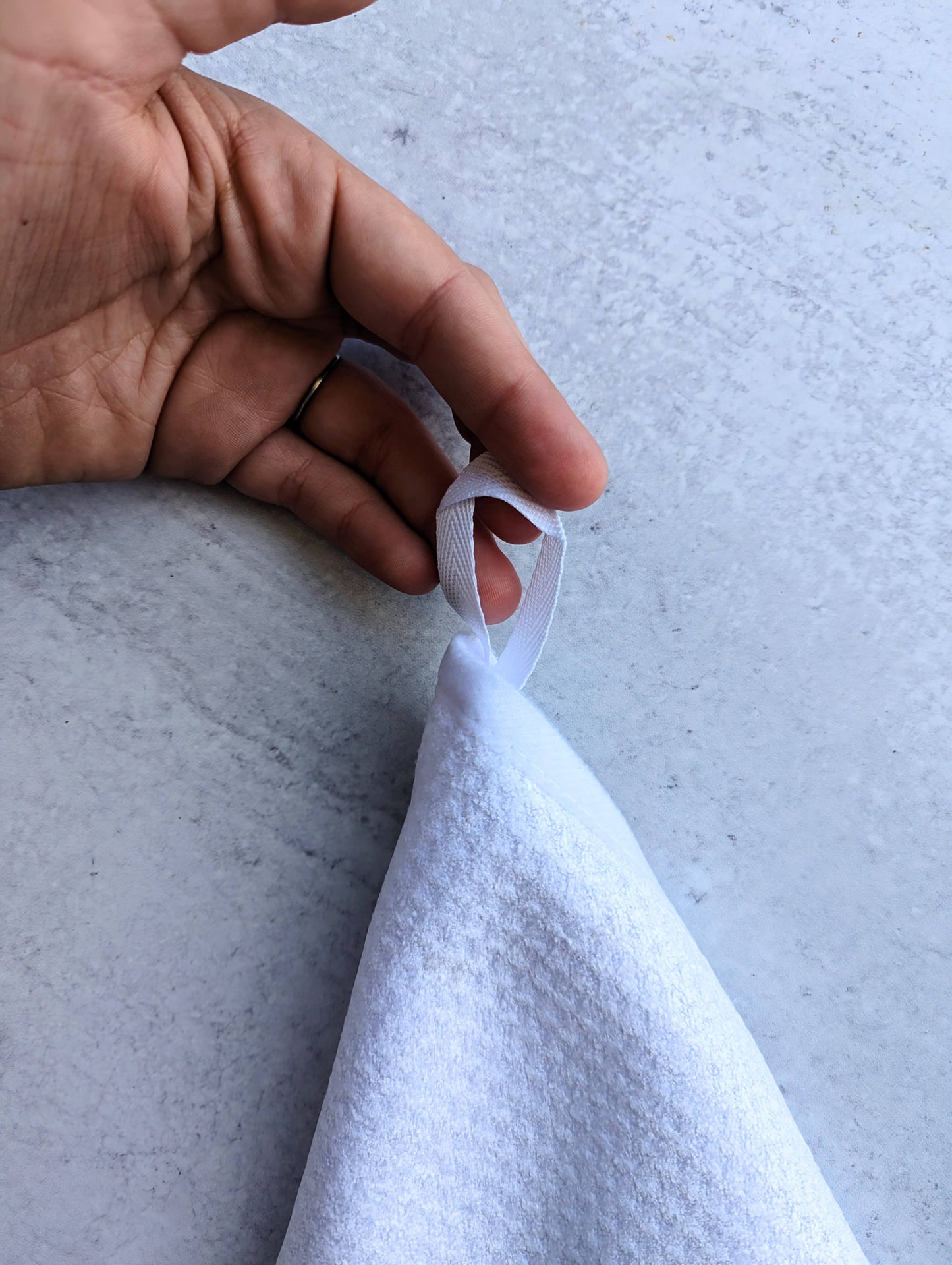 Large Kitchen Tea Towel - Peeking Hen